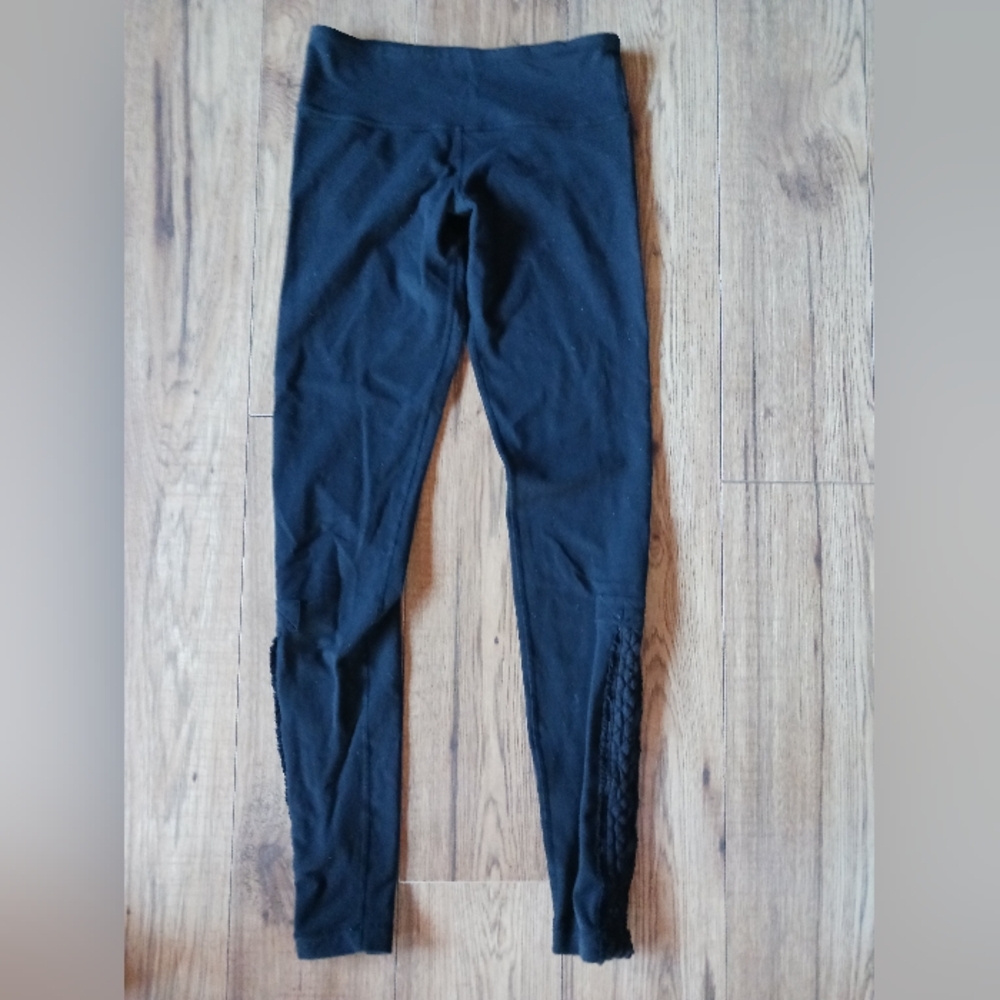Black Lulu Leggings with Mild Frill Detail